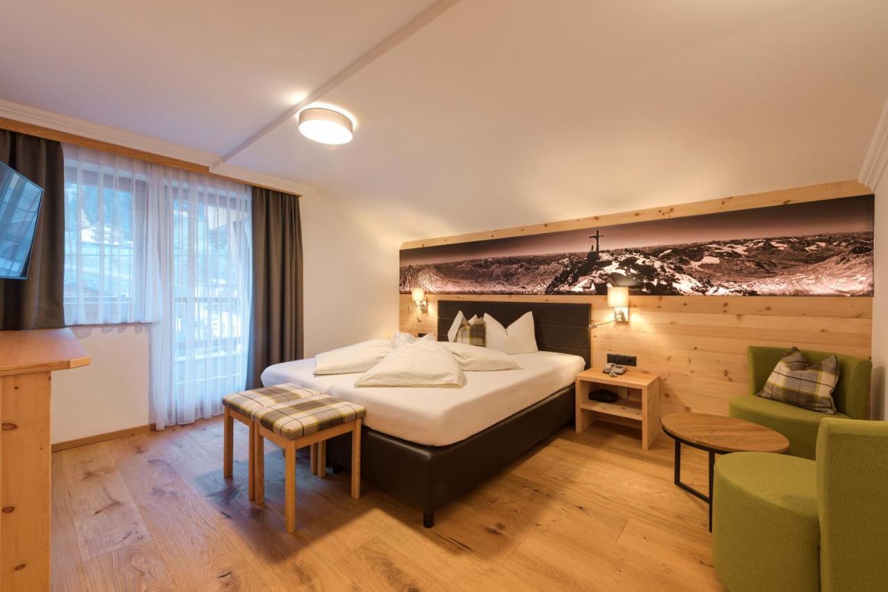 Hotel Enzian Paznaun سي المظهر الخارجي الصورة