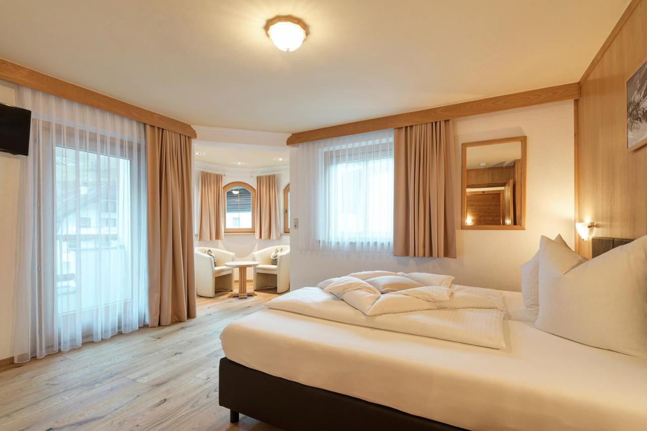 Hotel Enzian Paznaun سي المظهر الخارجي الصورة
